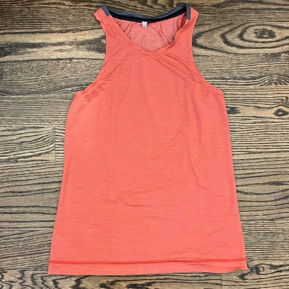 Lululemon Men’s Small Tank Top